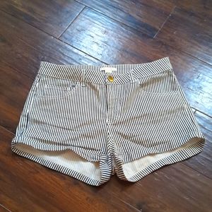 Black and White H&M striped shorts